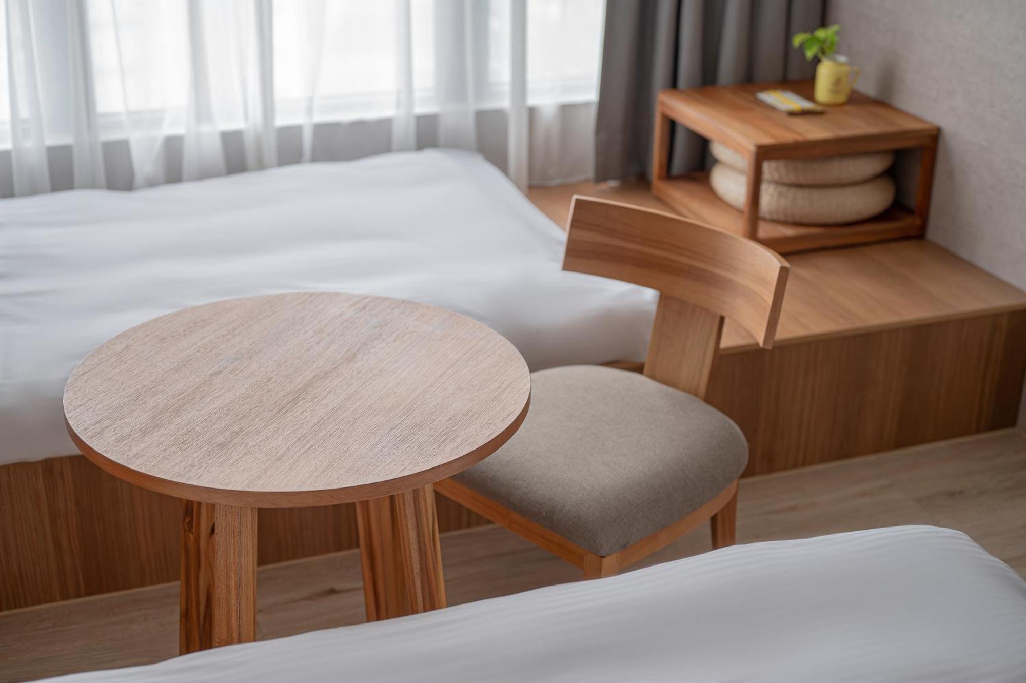 In Joy Hotel Đài Trung Ngoại thất bức ảnh