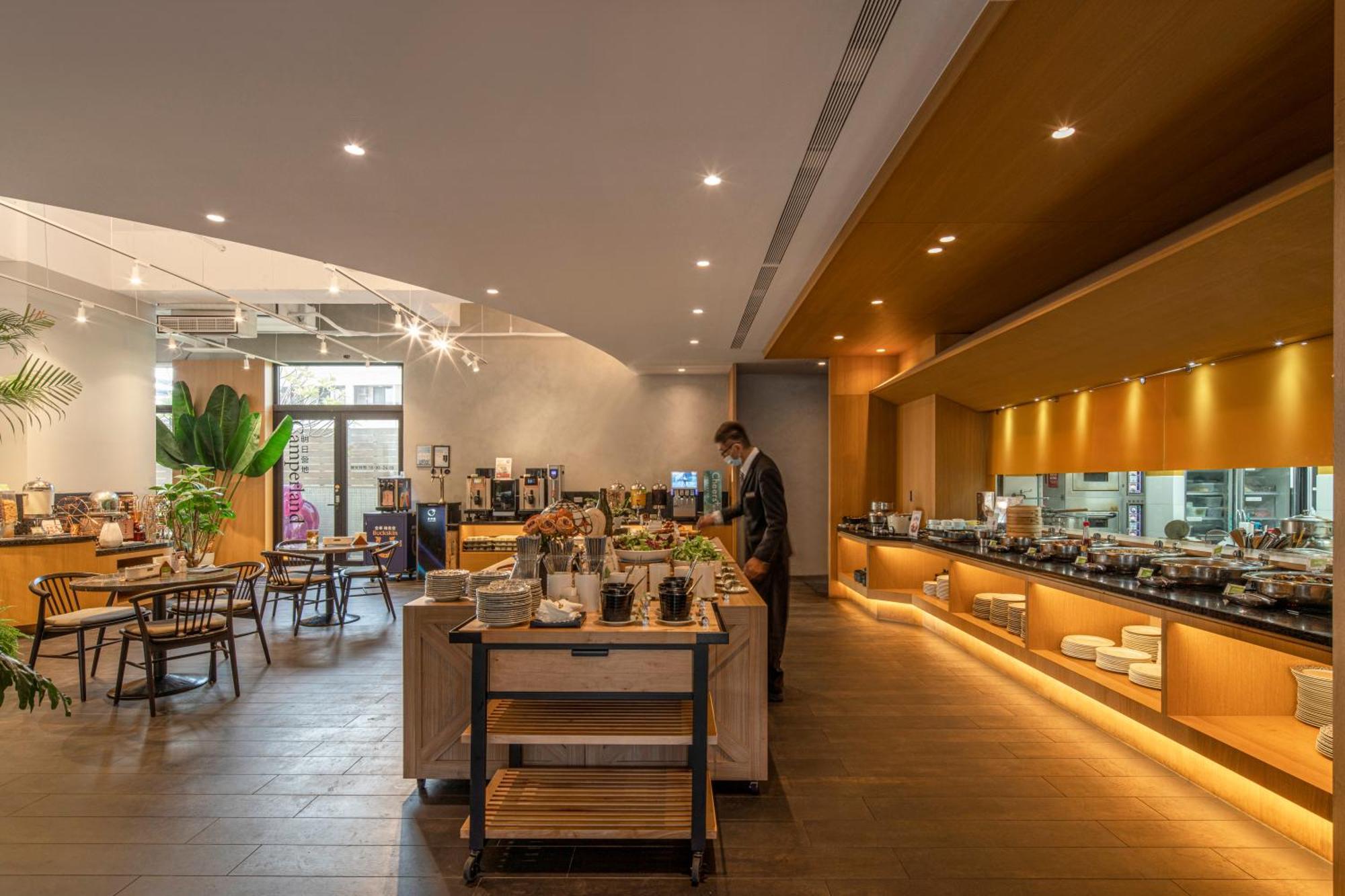 In Joy Hotel Đài Trung Ngoại thất bức ảnh
