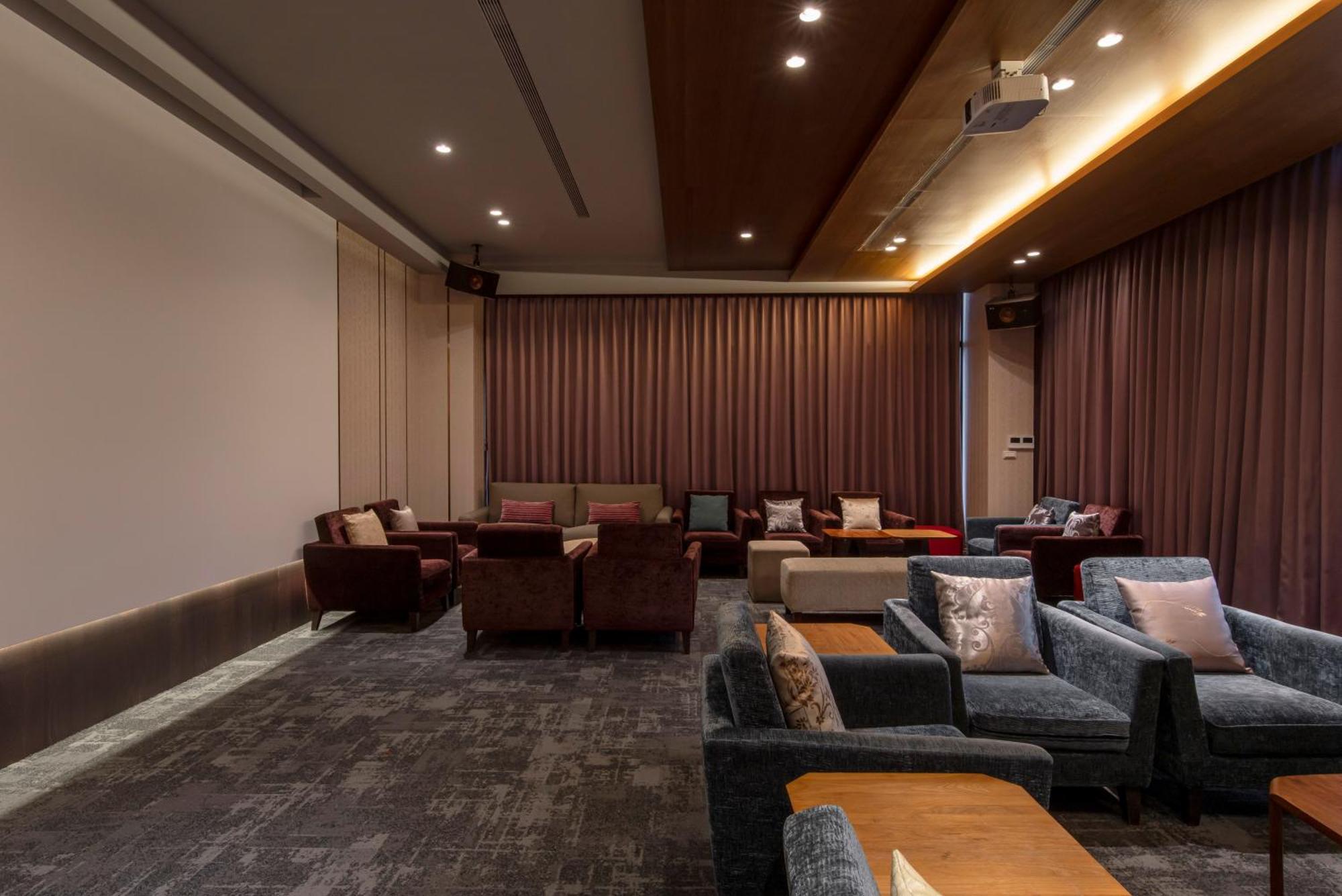 In Joy Hotel Đài Trung Ngoại thất bức ảnh